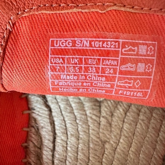 🅶 UGG Sandrinne Hazard Orange Canvas Shoes - Picture 5 of 16